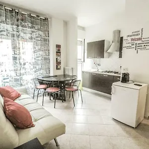  Apartment Residenza Riva Reno - Italy